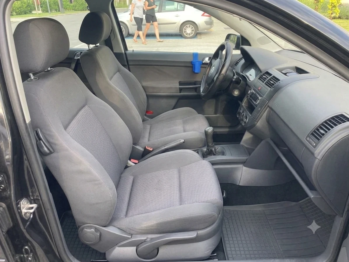VW Polo, снимка 11 - Автомобили и джипове - 55330650