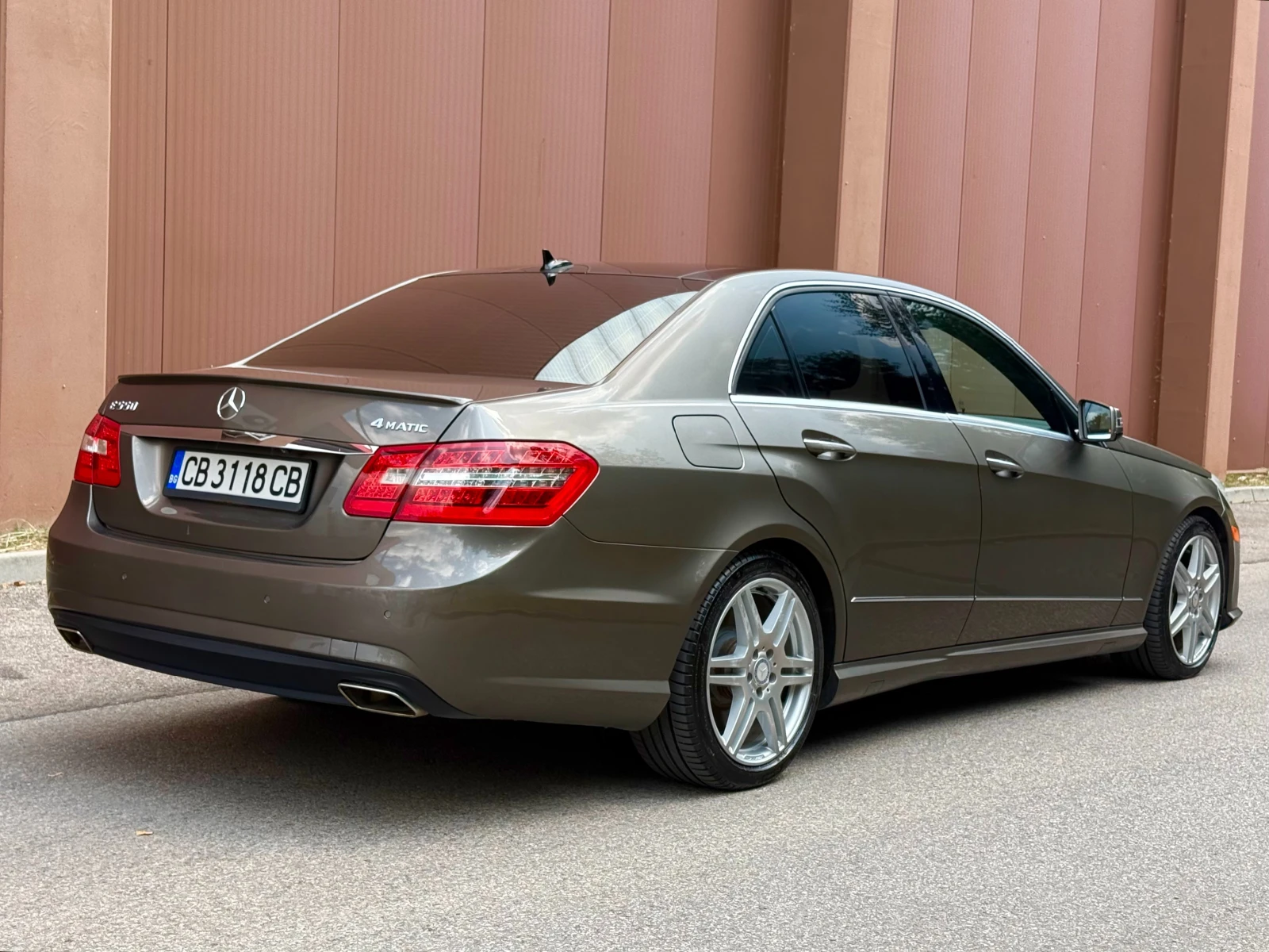 Mercedes-Benz E 500 4 Matic/ПОДГРЕВ/ОБДУХВАНЕ/ГАРАНЦИЯ 6 МЕСЕЦА, снимка 4 - Автомобили и джипове - 55656289