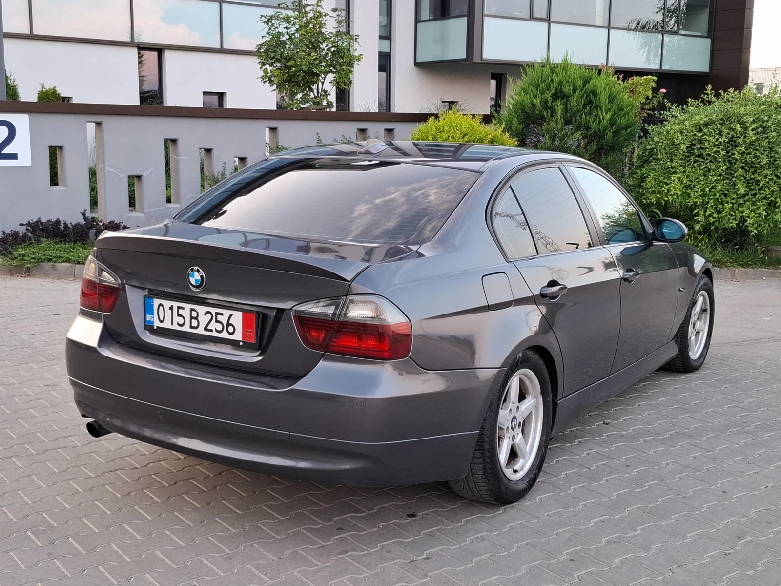BMW 320 2.0D* (163кс)* NAVI* KOJA* НOB BHOC* , снимка 12 - Автомобили и джипове - 55657920