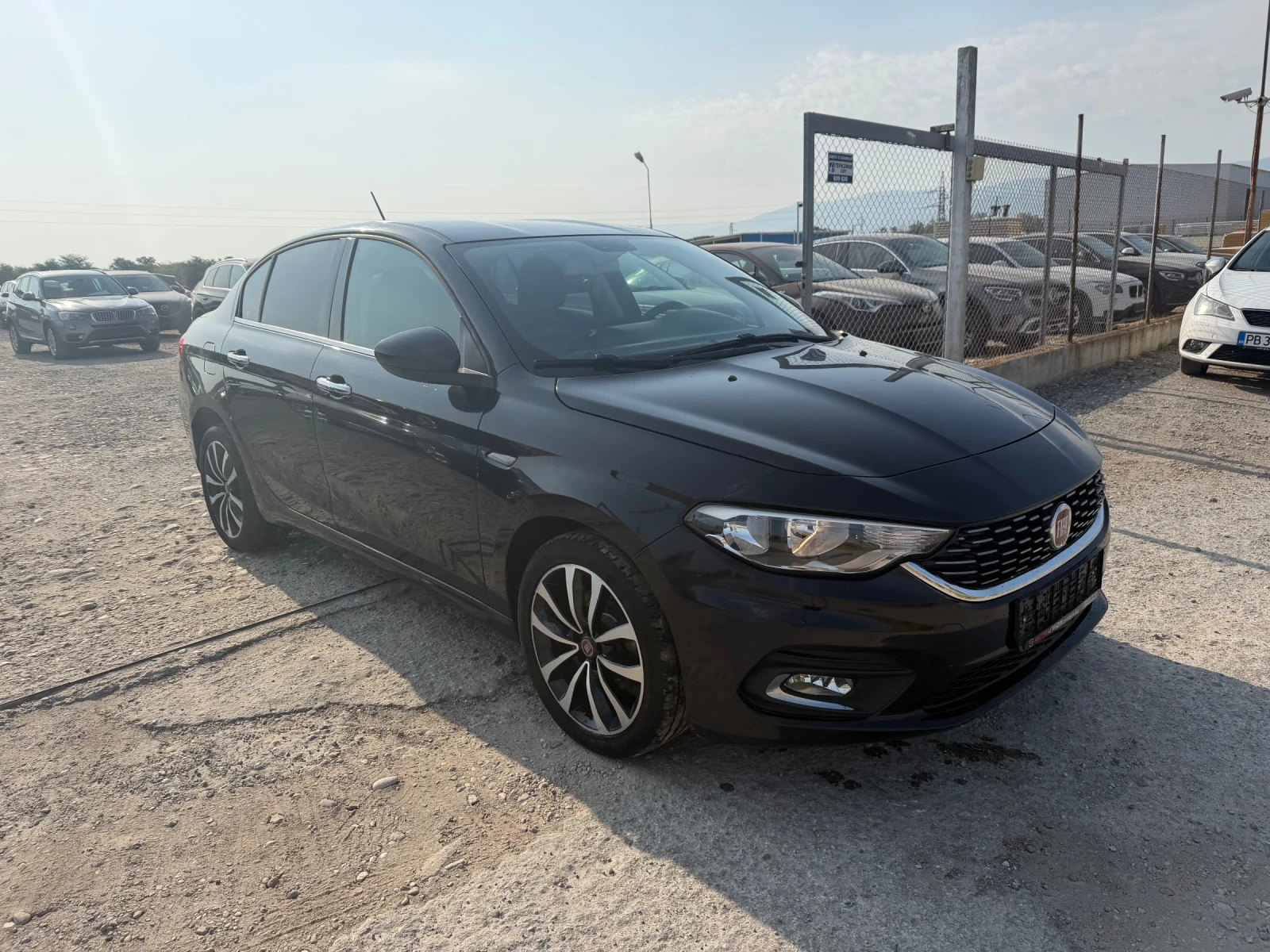 Fiat Tipo 1.6 MULTIJET, снимка 3 - Автомобили и джипове - 55829761