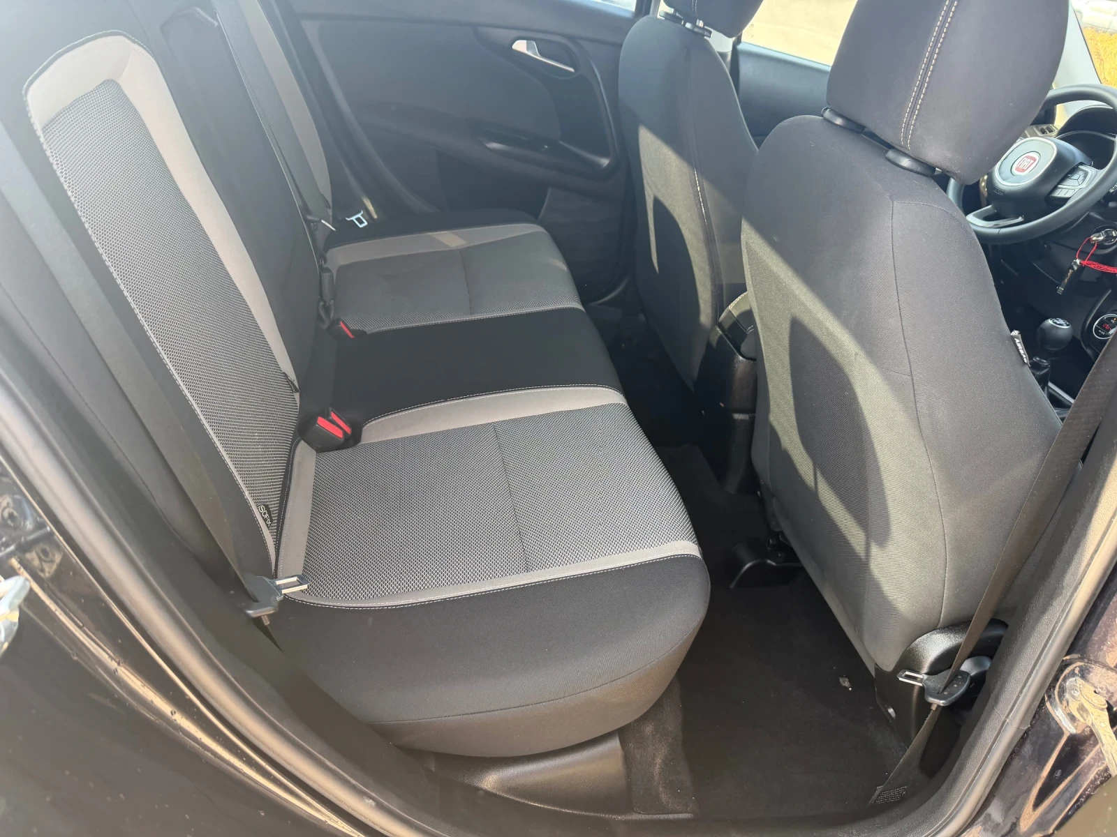 Fiat Tipo 1.6 MULTIJET, снимка 12 - Автомобили и джипове - 55829761
