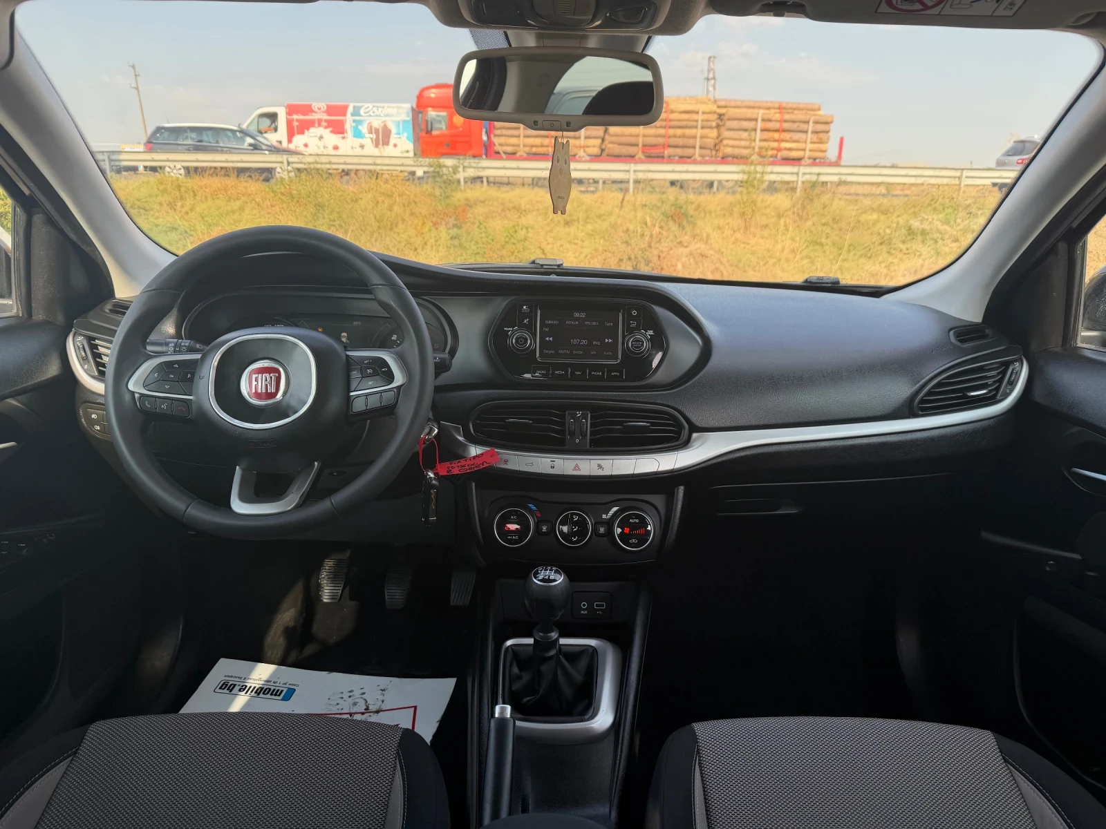 Fiat Tipo 1.6 MULTIJET, снимка 13 - Автомобили и джипове - 55829761