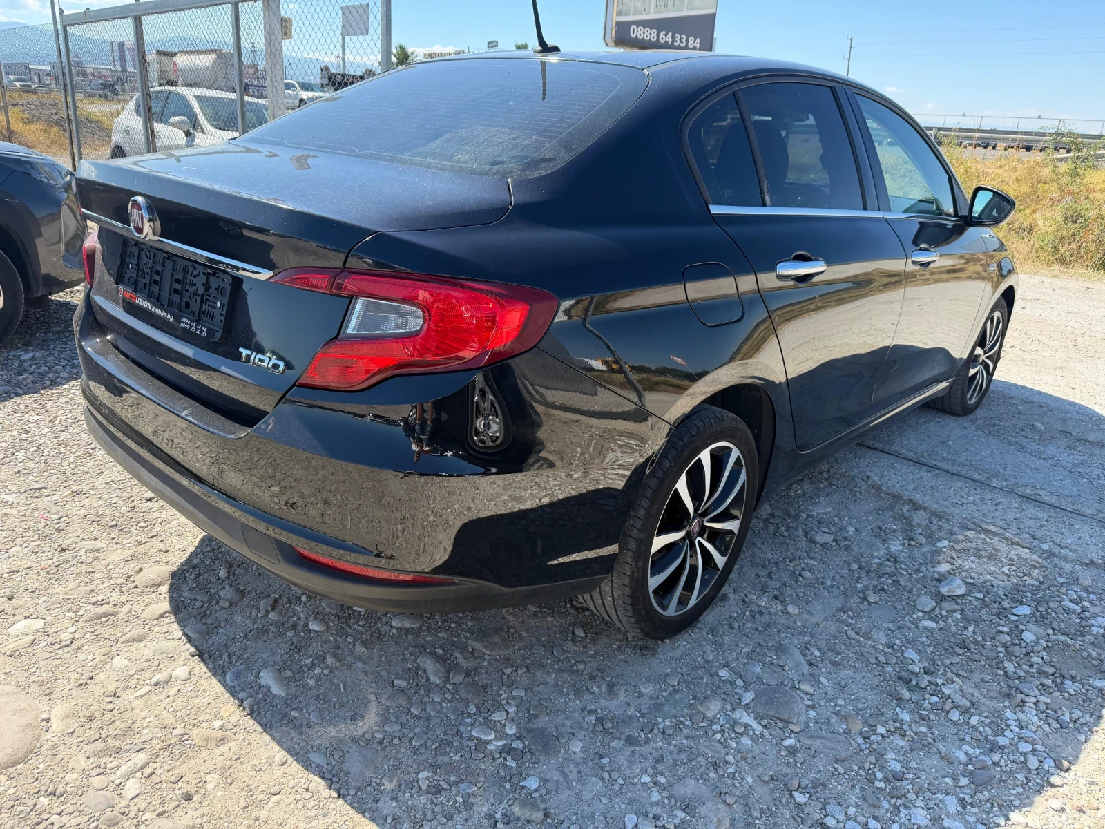 Fiat Tipo 1.6 MULTIJET | НАВИ | КАМЕРА, снимка 5 - Автомобили и джипове - 55829761