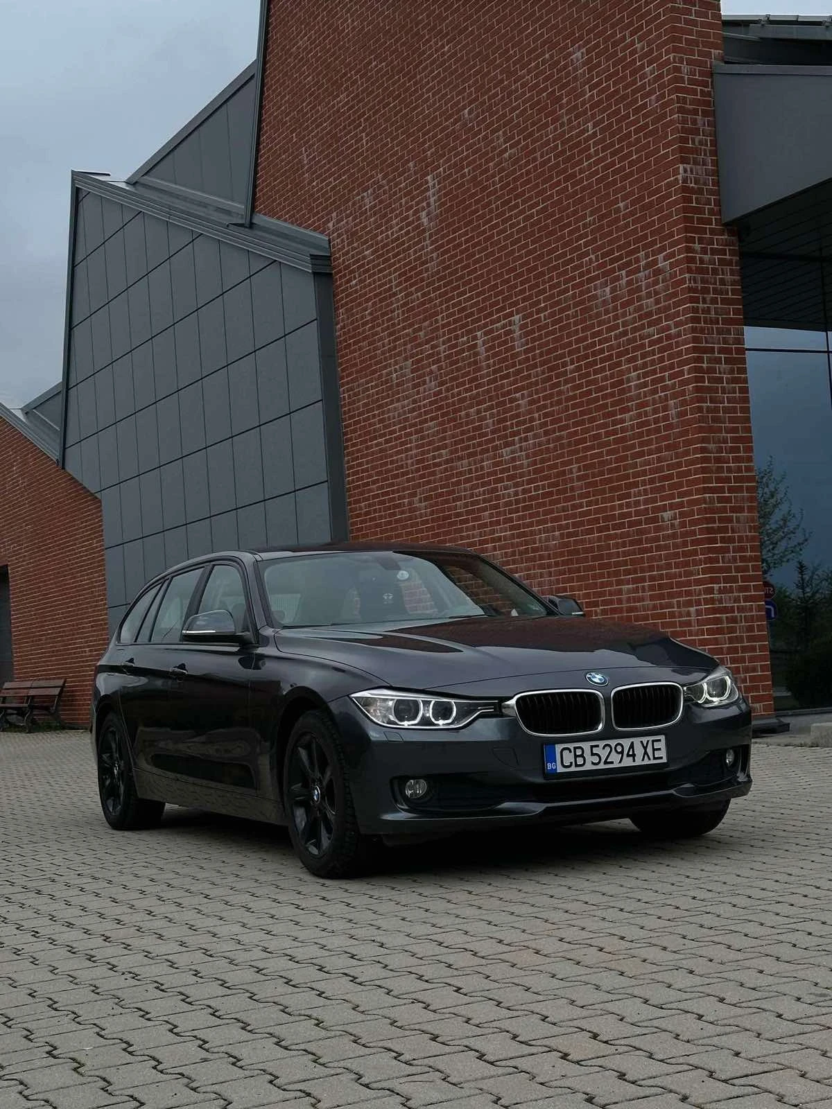 BMW 315 320d Xdrive, снимка 3 - Автомобили и джипове - 55873585