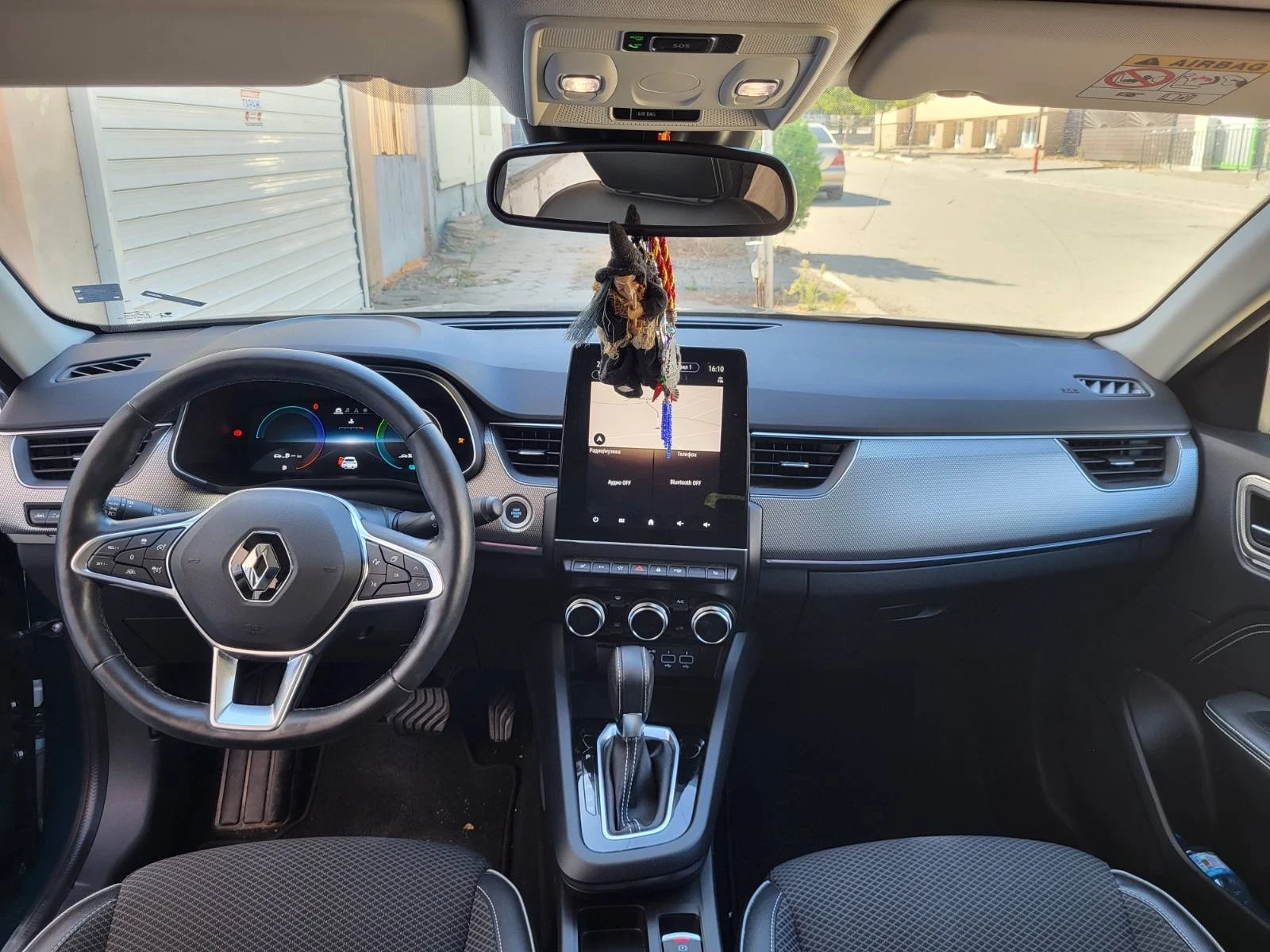 Renault Arkana 1.6E-TECH HYBRID , снимка 9 - Автомобили и джипове - 55992426