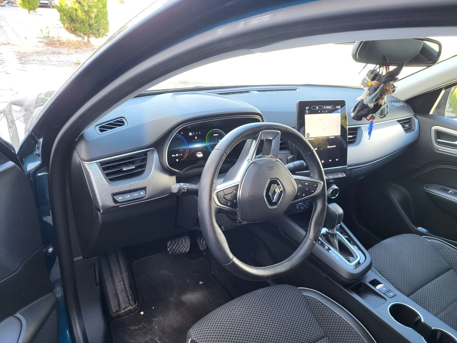 Renault Arkana 1.6E-TECH HYBRID , снимка 7 - Автомобили и джипове - 55992426