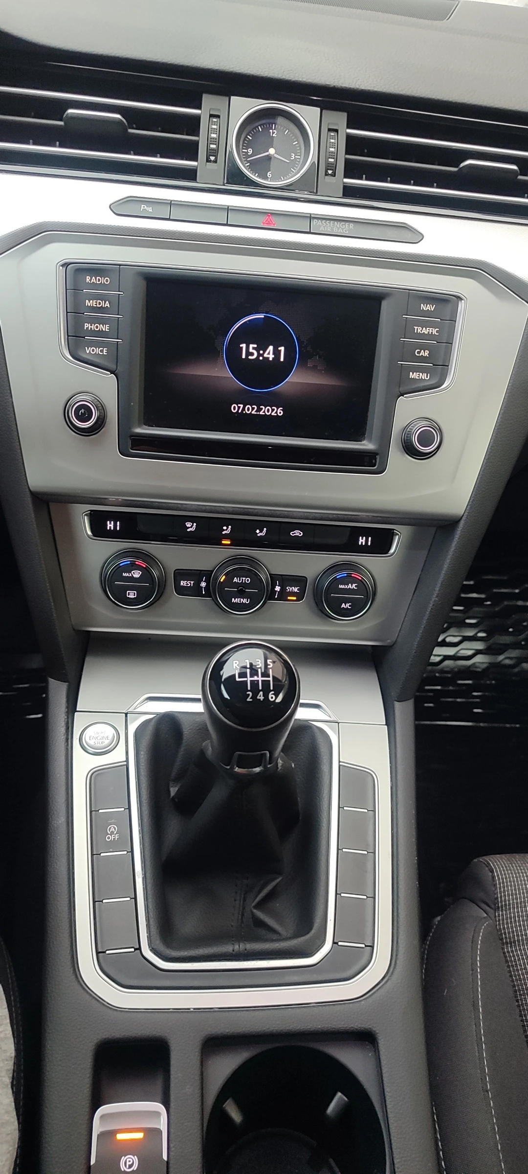 VW Passat, снимка 12 - Автомобили и джипове - 56136023