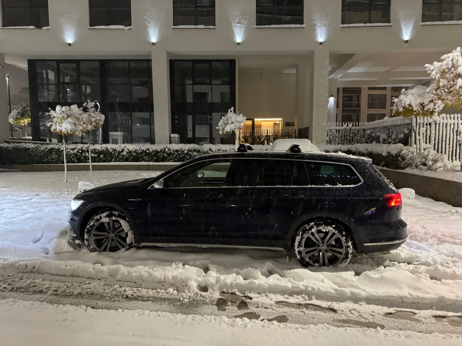 VW Passat Alltrack BiTurbo, снимка 13 - Автомобили и джипове - 56548322