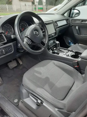 VW Touareg 3.0TDI, снимка 2