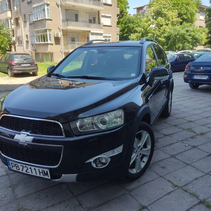 Chevrolet Captiva, снимка 1 - Автомобили и джипове - 47320402