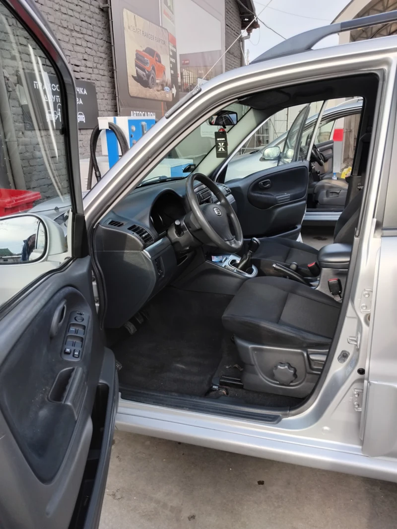 Suzuki Grand vitara, снимка 7 - Автомобили и джипове - 48416827