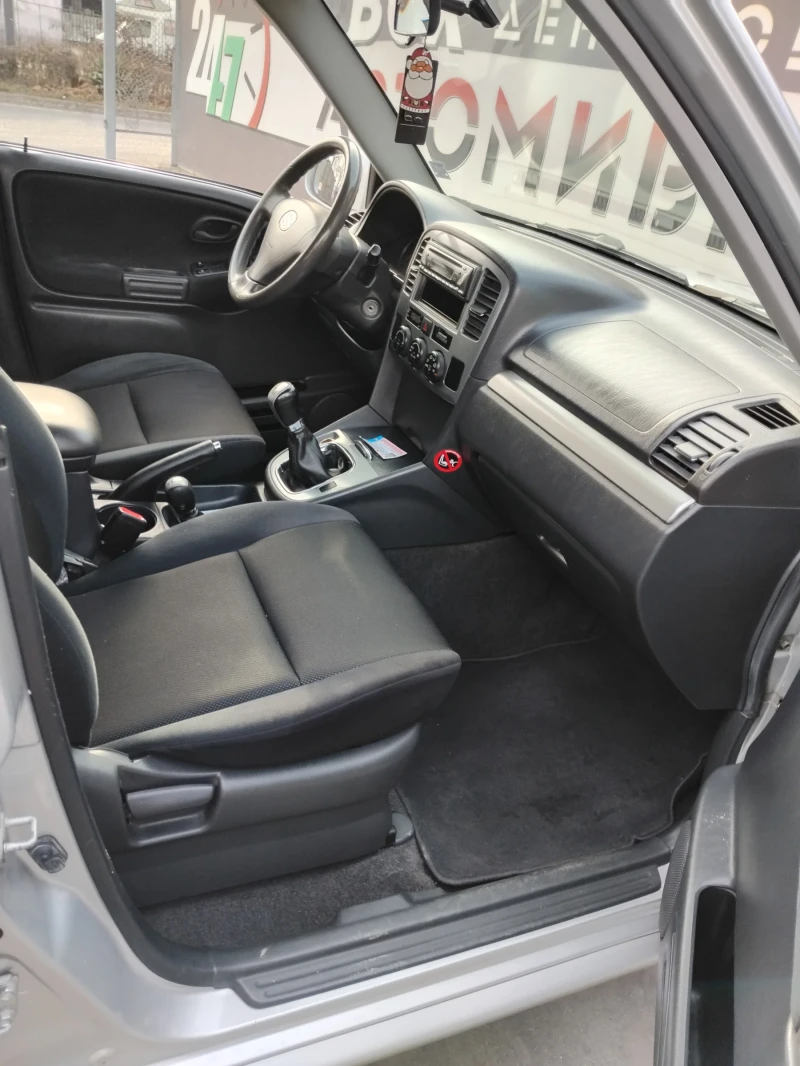 Suzuki Grand vitara, снимка 13 - Автомобили и джипове - 48416827