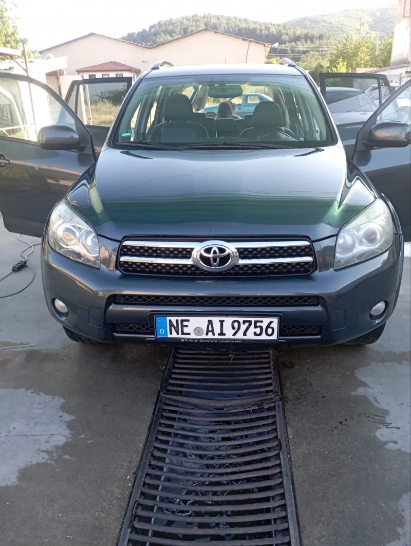Toyota Rav4, снимка 3 - Автомобили и джипове - 52619589