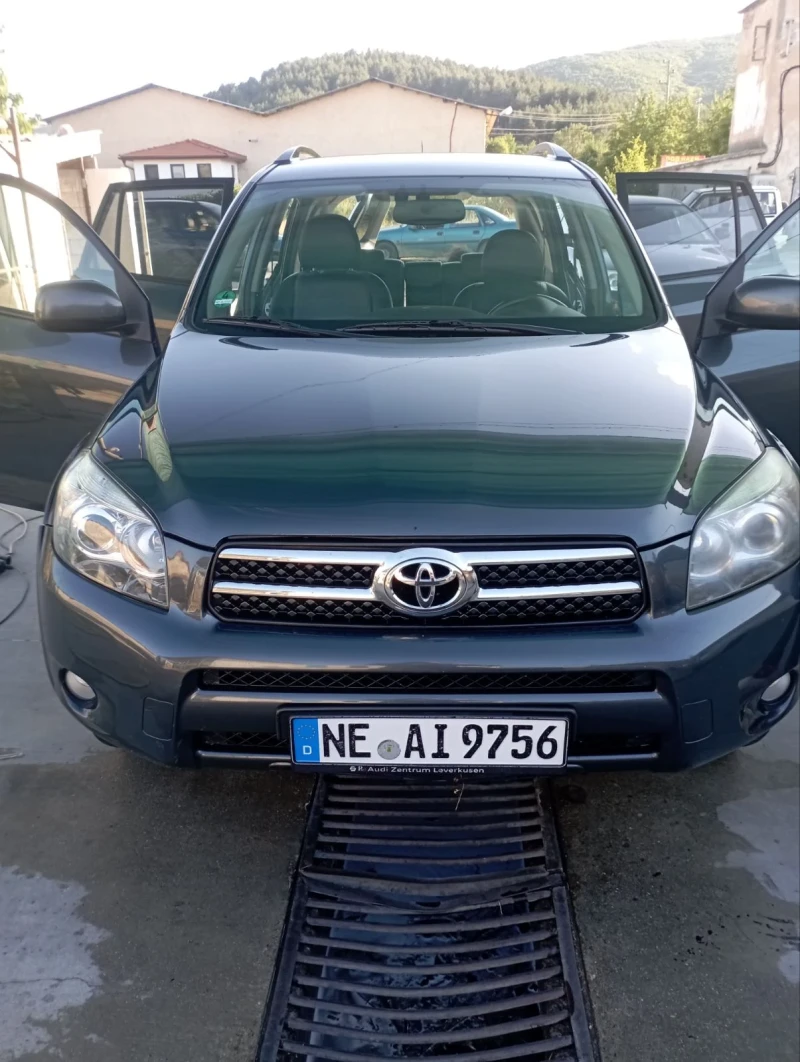 Toyota Rav4, снимка 2 - Автомобили и джипове - 52619589