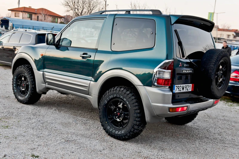 Mitsubishi Pajero 3.2d 6sk., снимка 6 - Автомобили и джипове - 52909065
