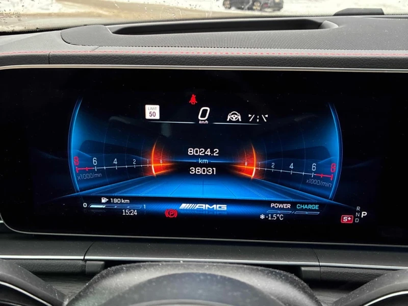 Mercedes-Benz GLE 53 4MATIC AMG 2024 * CARFAX * БЕЗ ПЪРВОНАЧАЛНА ВНОСКА, снимка 8 - Автомобили и джипове - 53026933