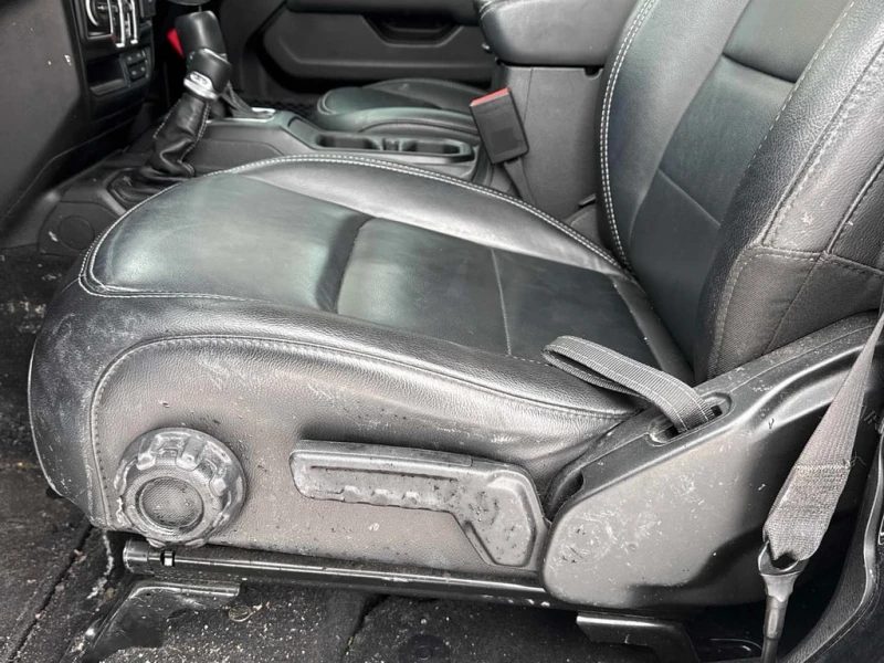 Jeep Wrangler * Sahara * CARFAX * ЦЕНА ДО БГ, снимка 11 - Автомобили и джипове - 53462307