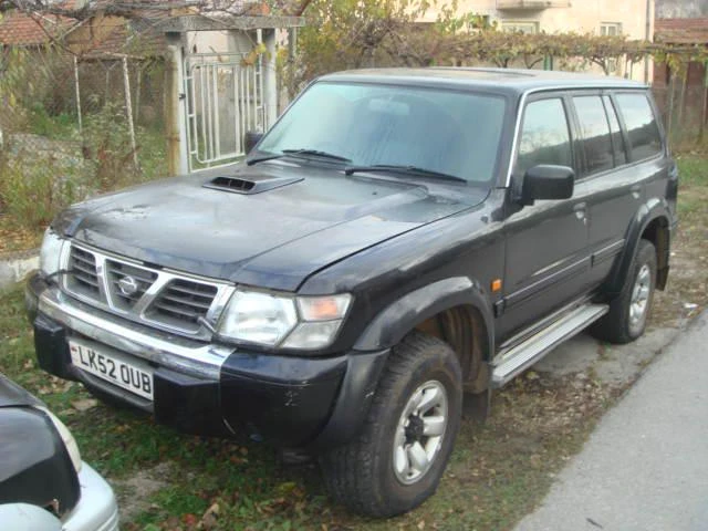 Nissan Patrol 3.0di, снимка 1 - Автомобили и джипове - 46834425