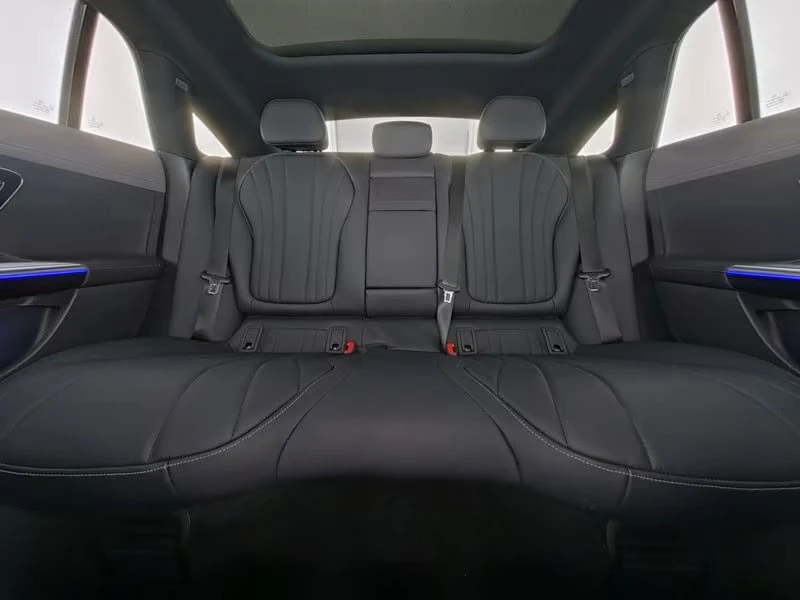 Mercedes-Benz EQE 350+ /292HP/AMG/PANO/BURM/NIGHT/MEMO/360/DIGI/423g - изображение 8