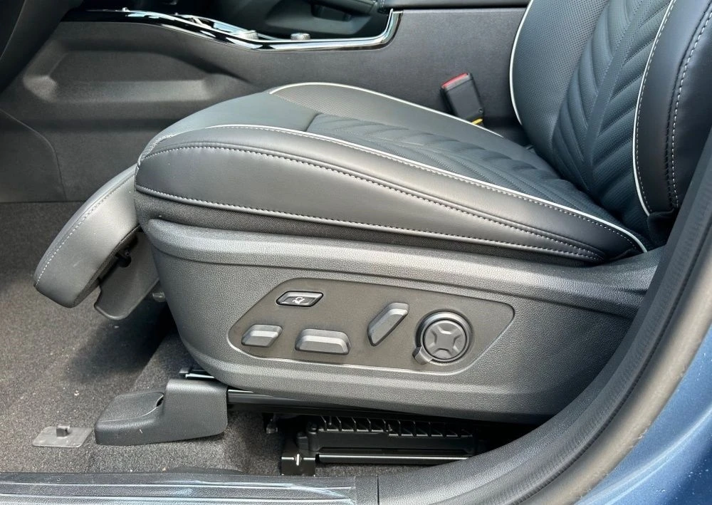 Kia Sorento 2.2CRDI* DISTR* PANO* MEMORY* 360CAM*  - изображение 9