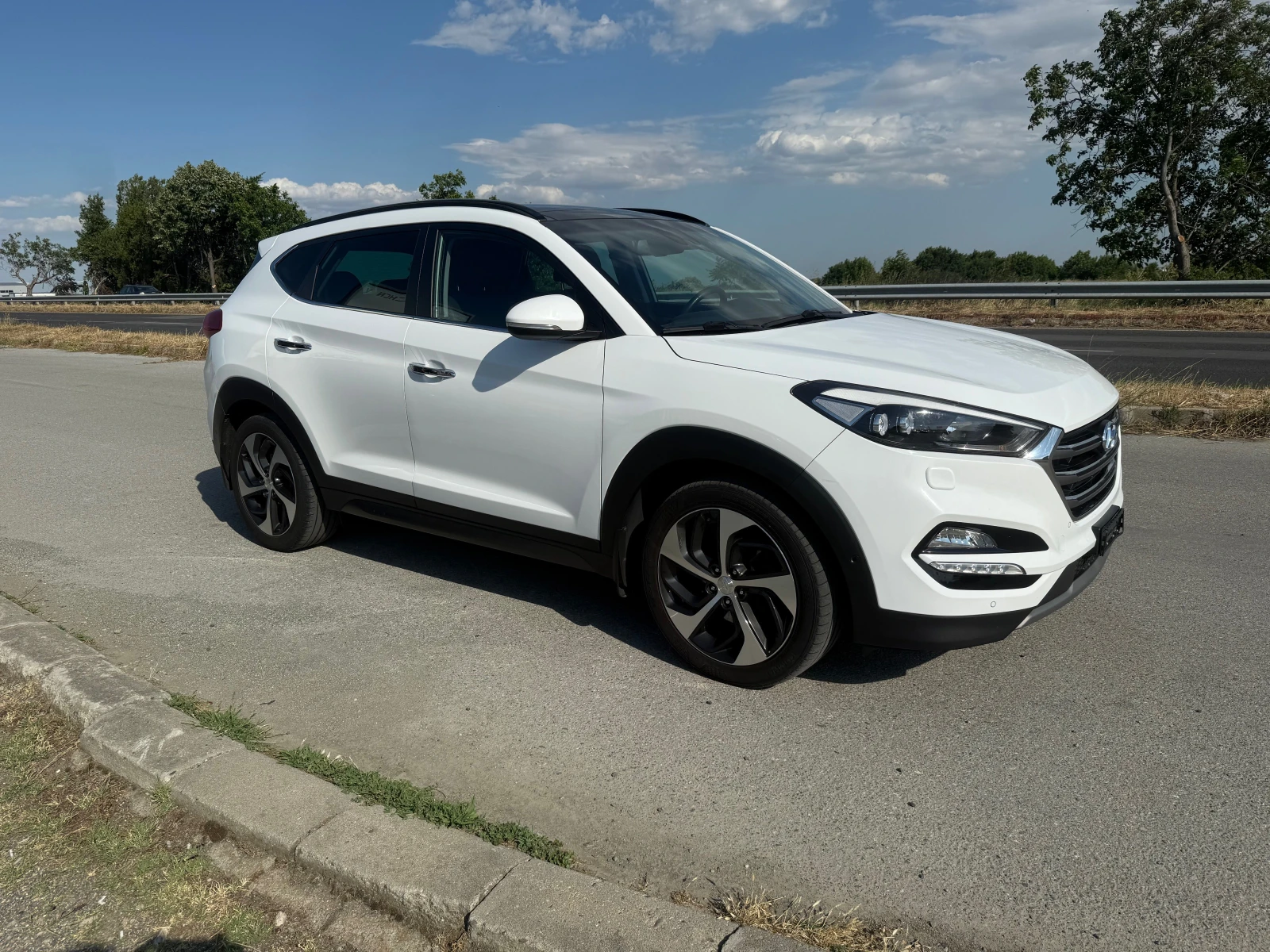 Hyundai Tucson VERTEX AUT. 4x4 ШВЕЙЦАРИЯ - изображение 4