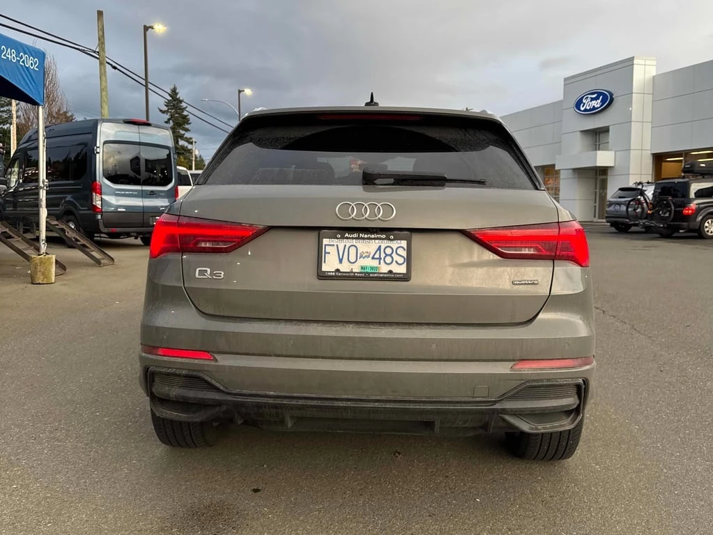 Audi Q3 * Progressiv * CARFAX * �������� * ����� | Mobile.bg � ����������� 14