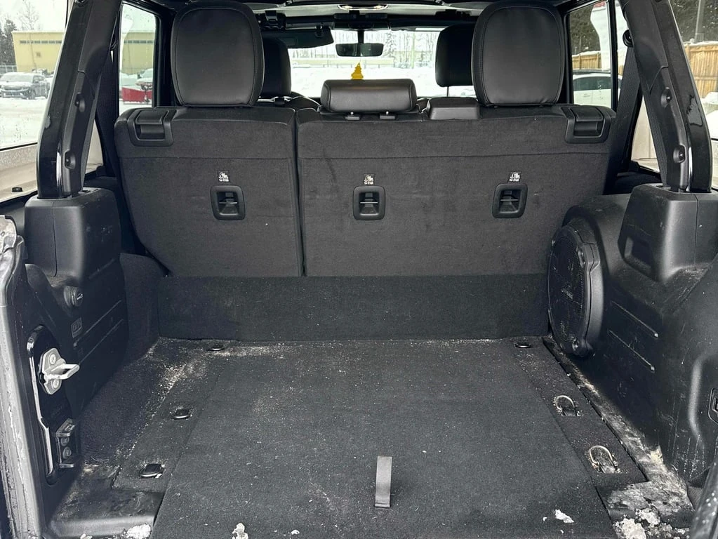 Jeep Wrangler * Sahara * CARFAX * ���� �� �� | Mobile.bg � ����������� 13