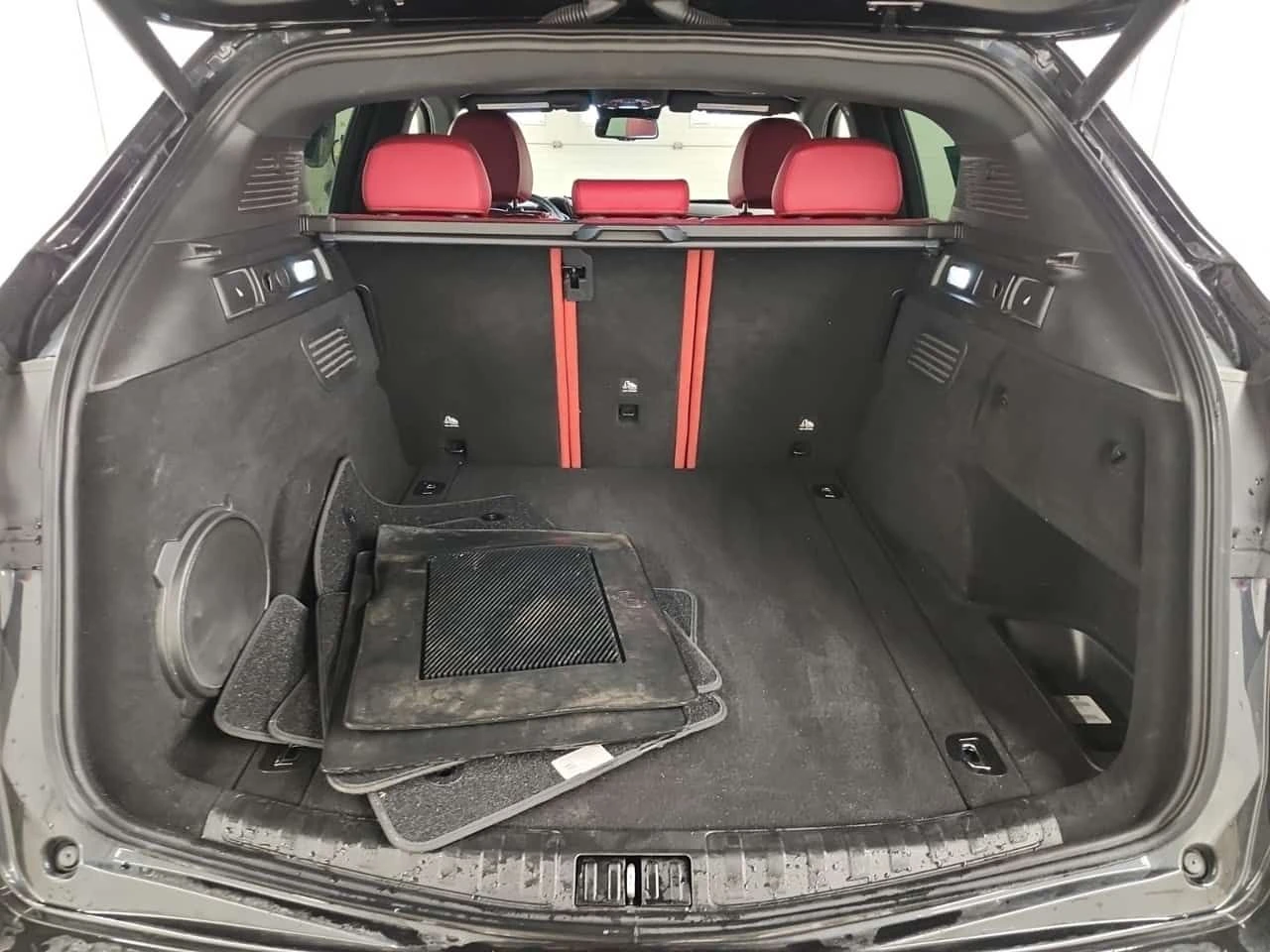 Alfa Romeo Stelvio * VELOCE * CARFAX * ПАНОРАМА* 2 КЛЮЧА* ЧЕРВЕН САЛО, снимка 15 - Автомобили и джипове - 53983780