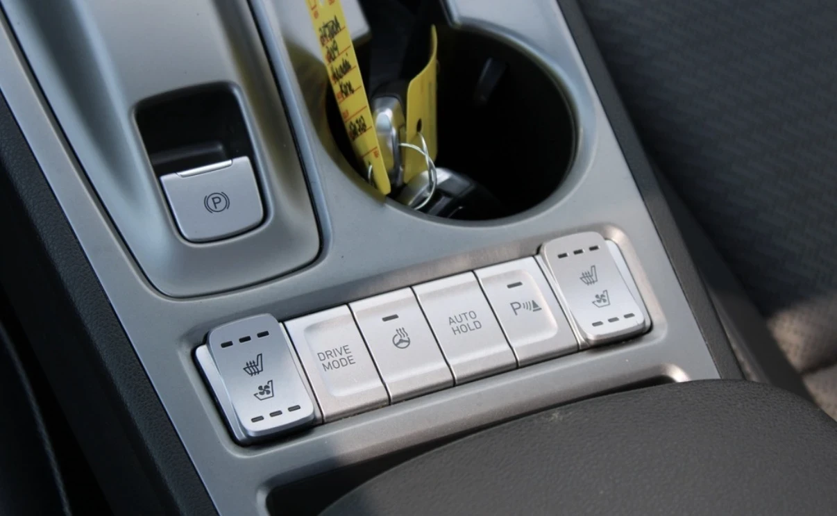 Hyundai Kona Electric Ultimate * Обдухване * Head Up * Blind S, снимка 11 - Автомобили и джипове - 54101578