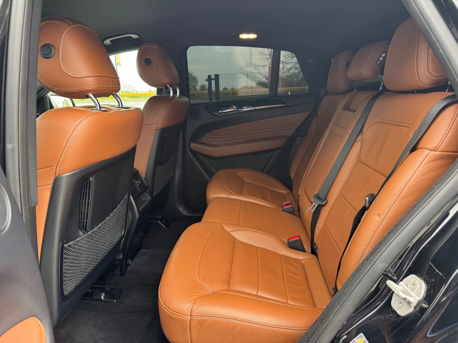 Mercedes-Benz GLE 350 d coupe AMG premium 4matic подгрев+ обдухване FULL, снимка 14 - Автомобили и джипове - 54205961