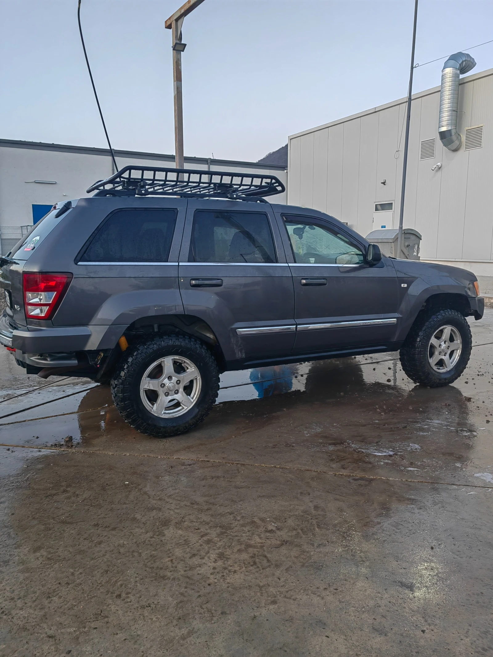 Jeep Grand cherokee, снимка 3 - Автомобили и джипове - 54239384