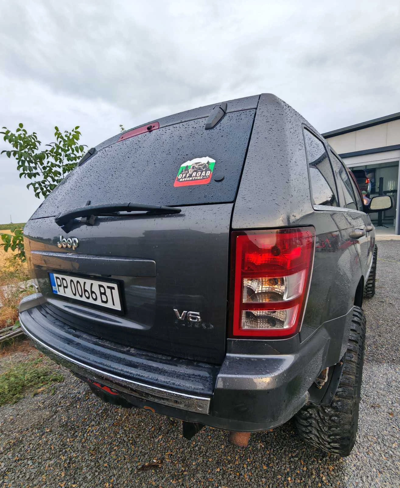 Jeep Grand cherokee, снимка 16 - Автомобили и джипове - 54239384