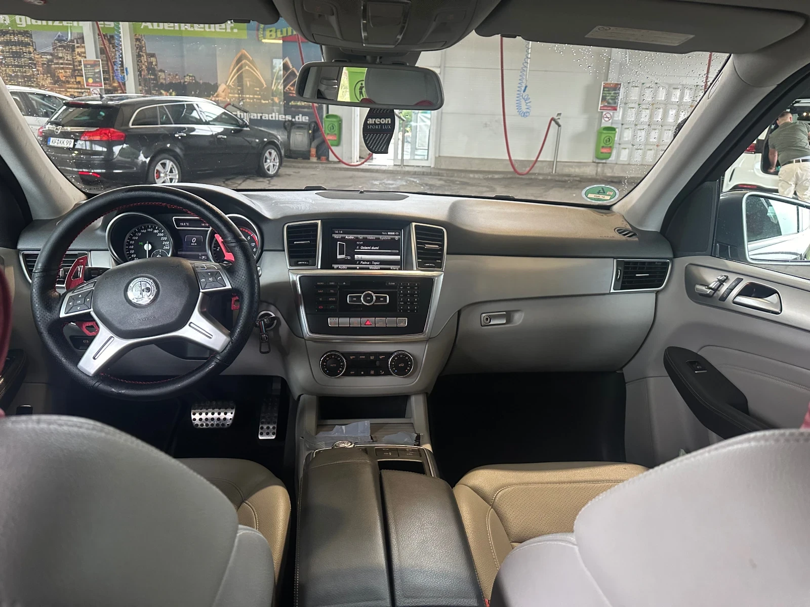 Mercedes-Benz ML 350, снимка 14 - Автомобили и джипове - 54704030