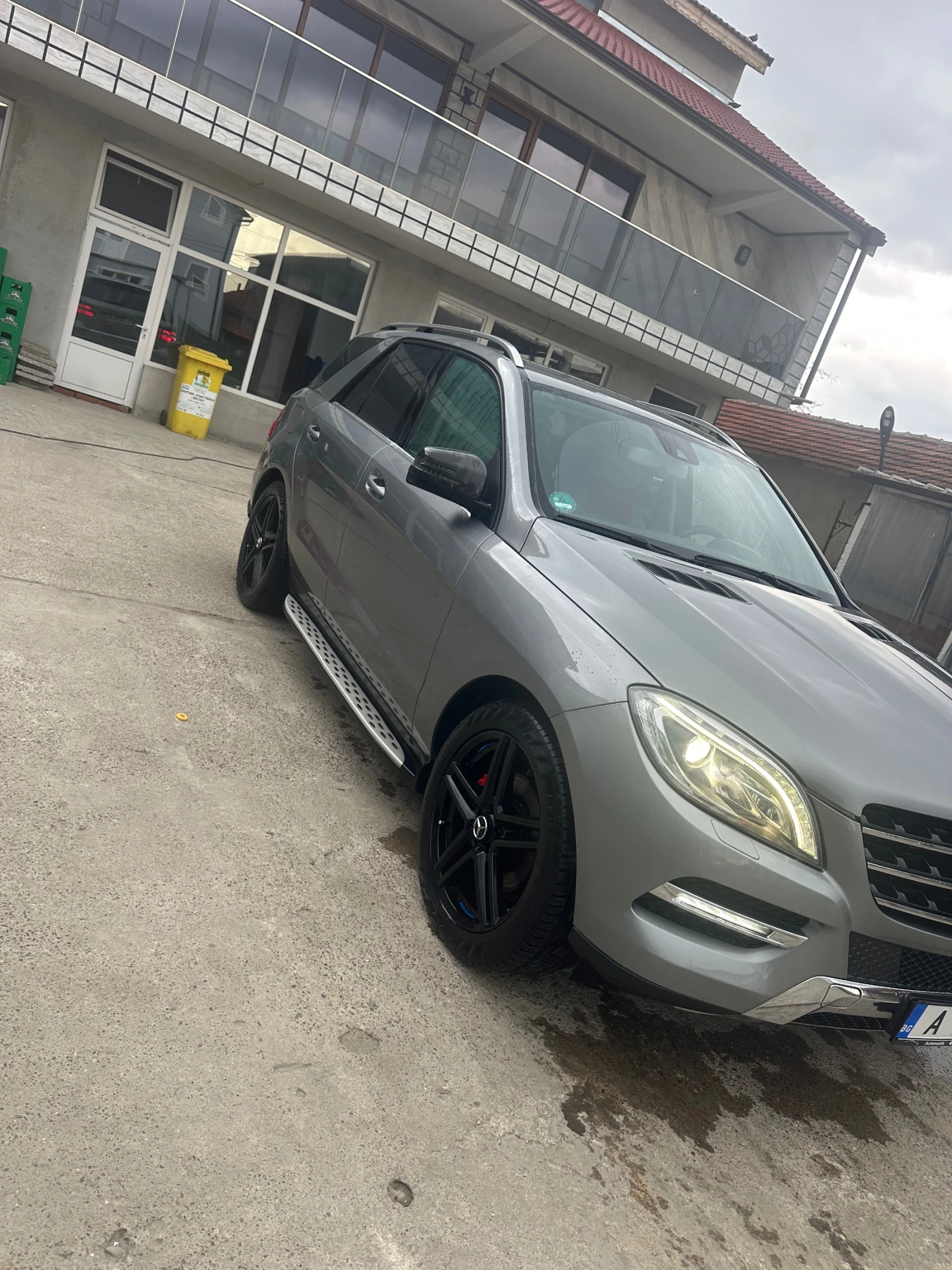 Mercedes-Benz ML 350, снимка 3 - Автомобили и джипове - 54704030