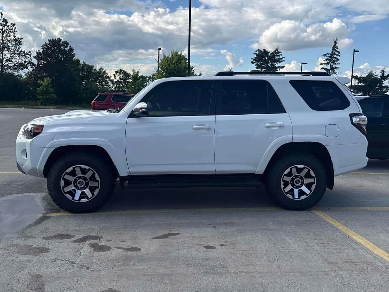 Toyota 4runner * 4WD * АВТОКРЕДИТ БЕЗ ПЪРВОНАЧАЛНА ВНОСКА* , снимка 2 - Автомобили и джипове - 55067319