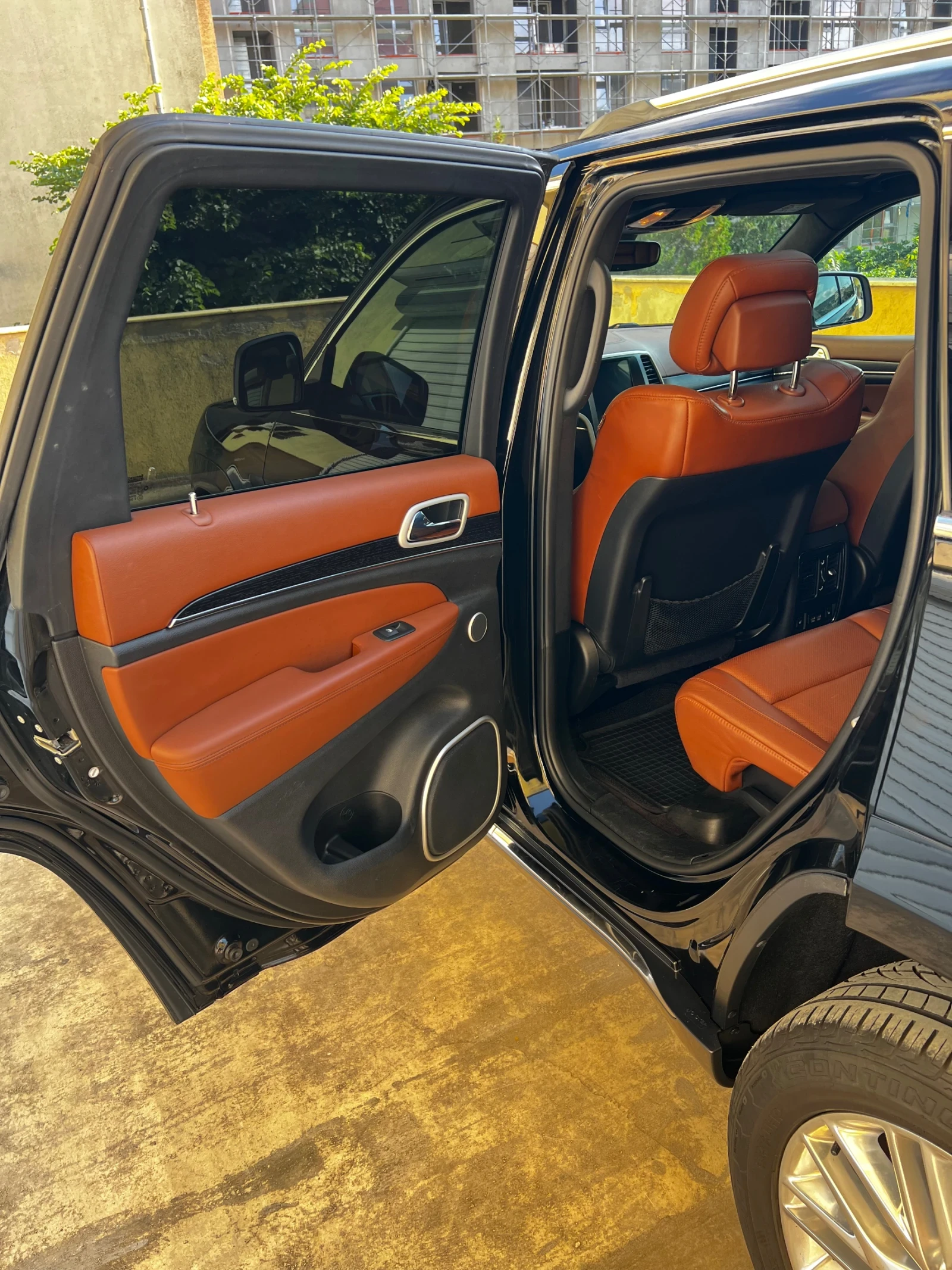 Jeep Grand cherokee Summit 3.0 CRD 4x4, снимка 9 - Автомобили и джипове - 55367524