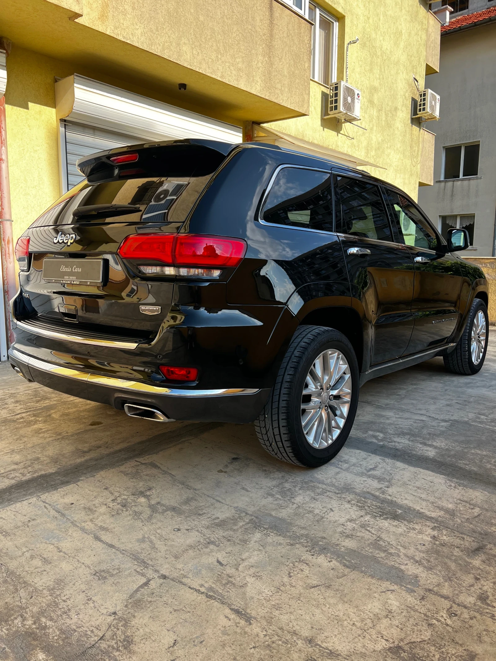 Jeep Grand cherokee Summit 3.0 CRD 4x4, снимка 6 - Автомобили и джипове - 55367524