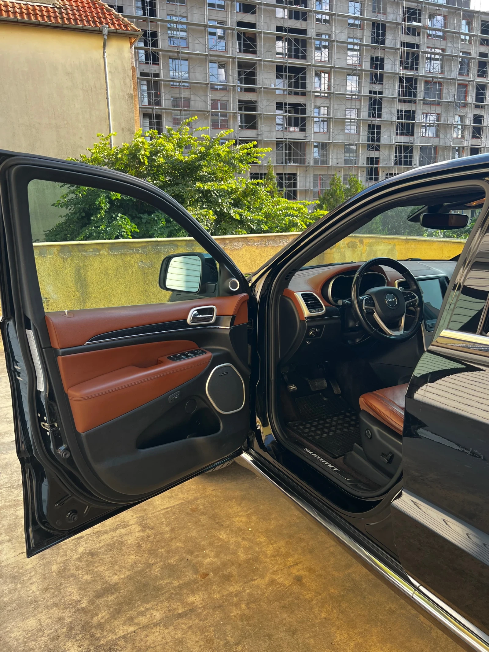 Jeep Grand cherokee Summit 3.0 CRD 4x4, снимка 7 - Автомобили и джипове - 55367524