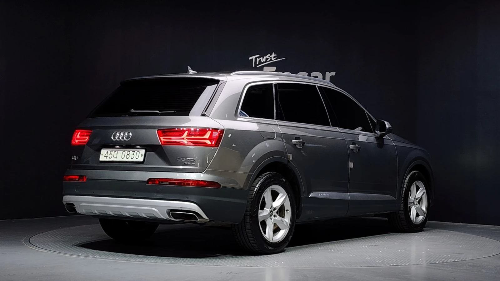 Audi Q7 3.0 V6 35TDI Quattro , снимка 2 - Автомобили и джипове - 55531351