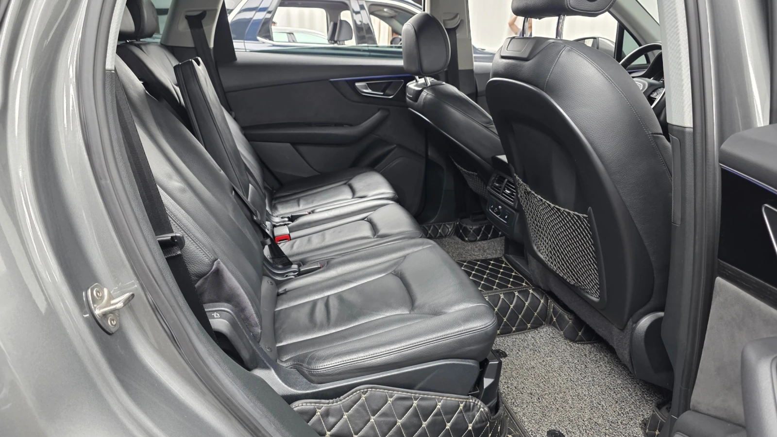 Audi Q7 3.0 V6 35TDI Quattro , снимка 9 - Автомобили и джипове - 55531351