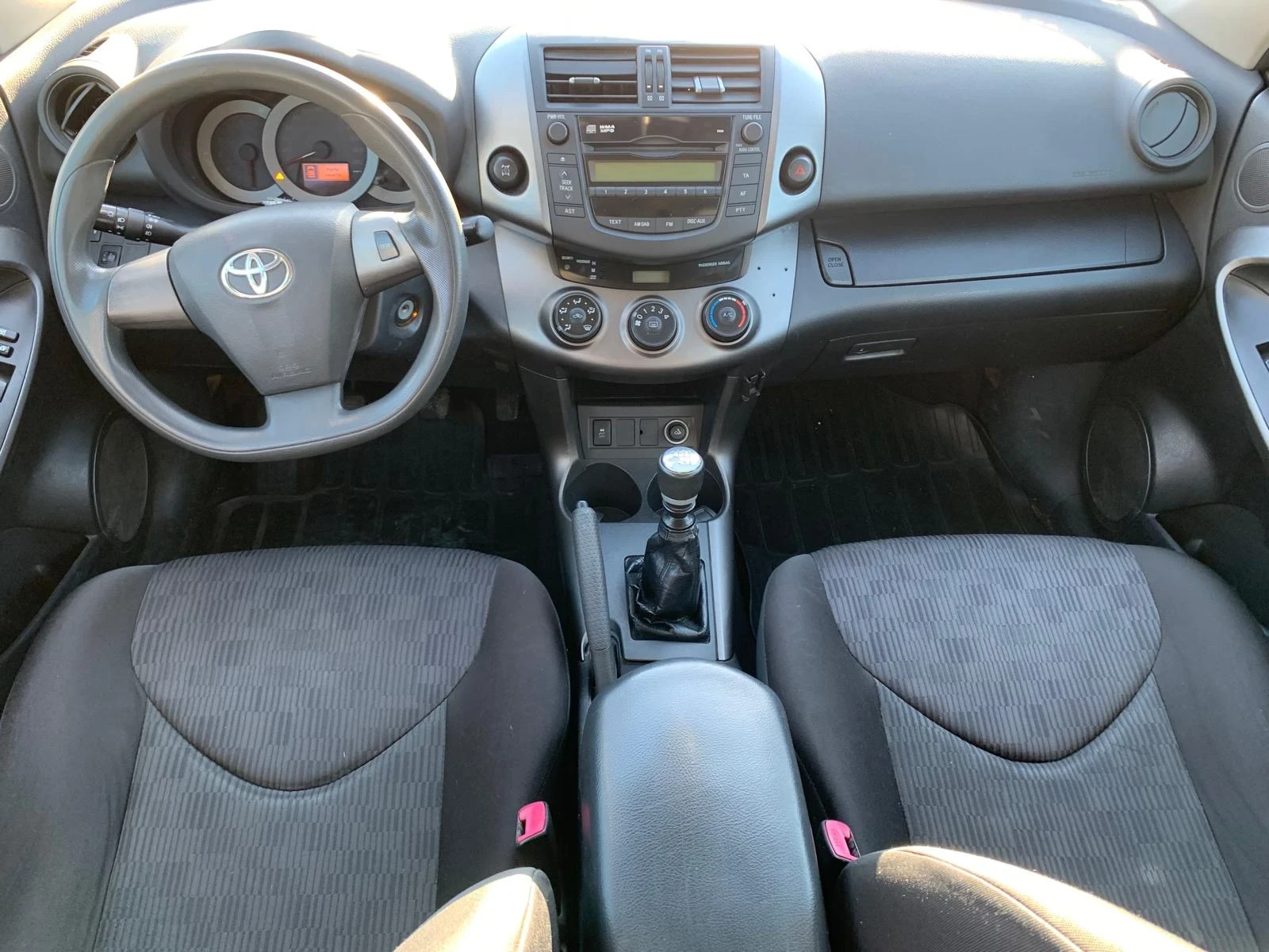 Toyota Rav4 2.2 Diesel 110kW, снимка 12 - Автомобили и джипове - 55539565