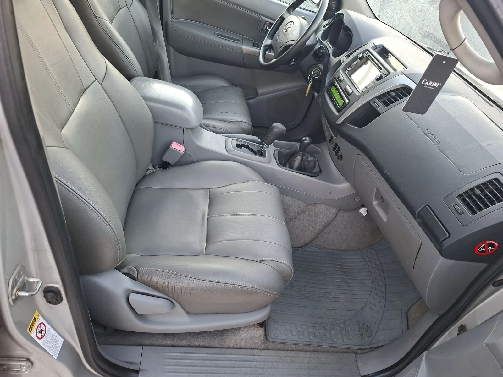 Toyota Hilux 3.0 D4D , снимка 7 - Автомобили и джипове - 55630889