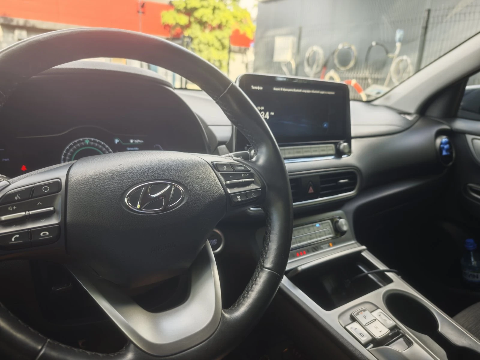 Hyundai Kona 64KWH 204 кс, снимка 7 - Автомобили и джипове - 55943151