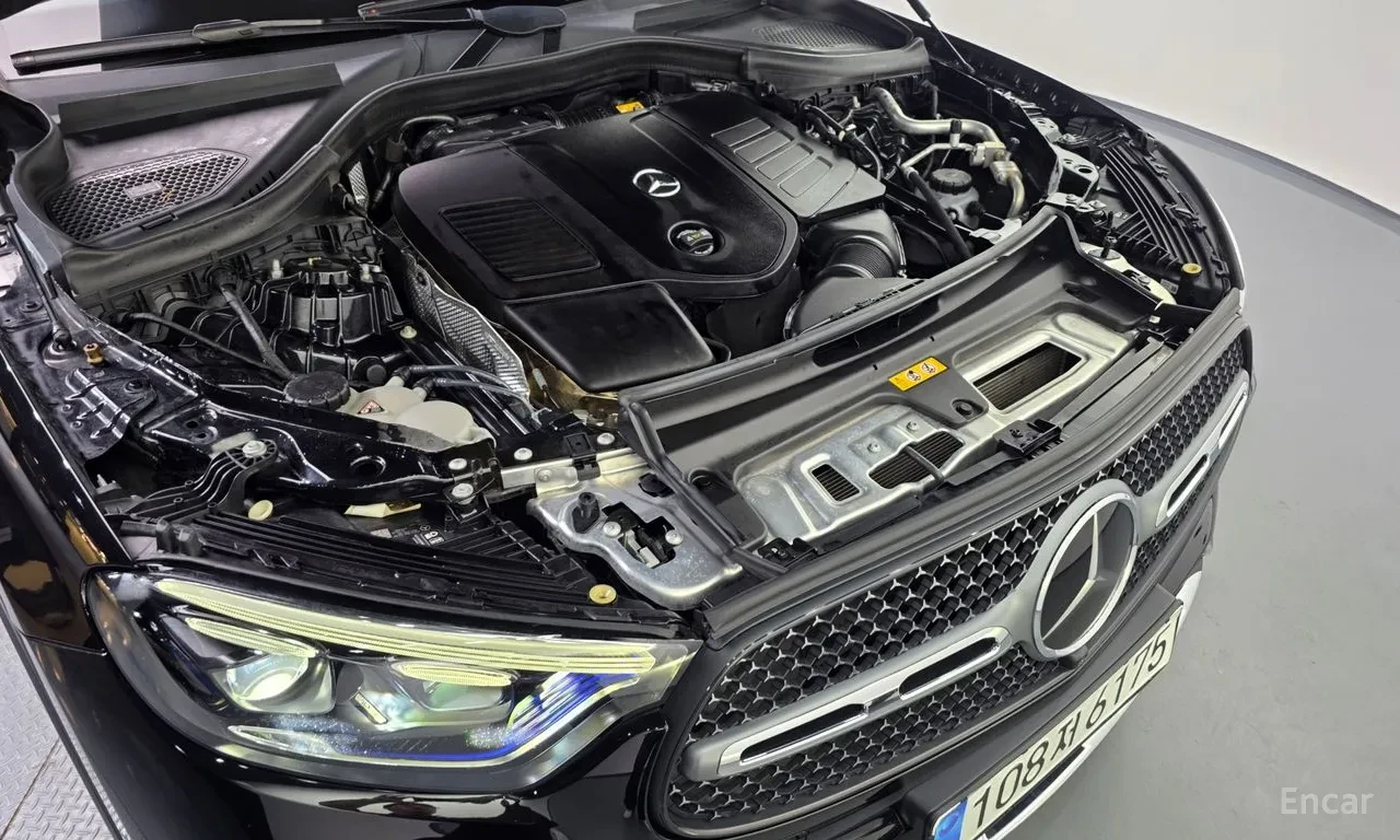 Mercedes-Benz GLC 300 AMG / BURMESTER / ОБДУХ/ HEAD-UP / 360 CAM / PANO, снимка 5 - Автомобили и джипове - 56085860
