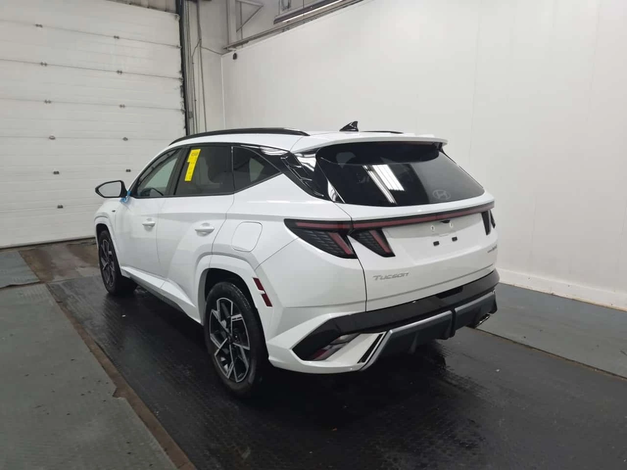 Hyundai Tucson  N-Line / 2 КЛЮЧА / АЛКАНТАРА / 360 КАМЕРИ , снимка 2 - Автомобили и джипове - 56408367