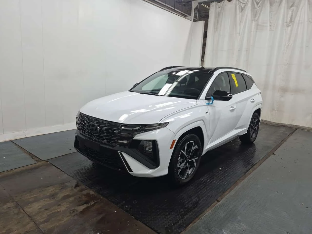 Hyundai Tucson  N-Line / 2 КЛЮЧА / АЛКАНТАРА / 360 КАМЕРИ 