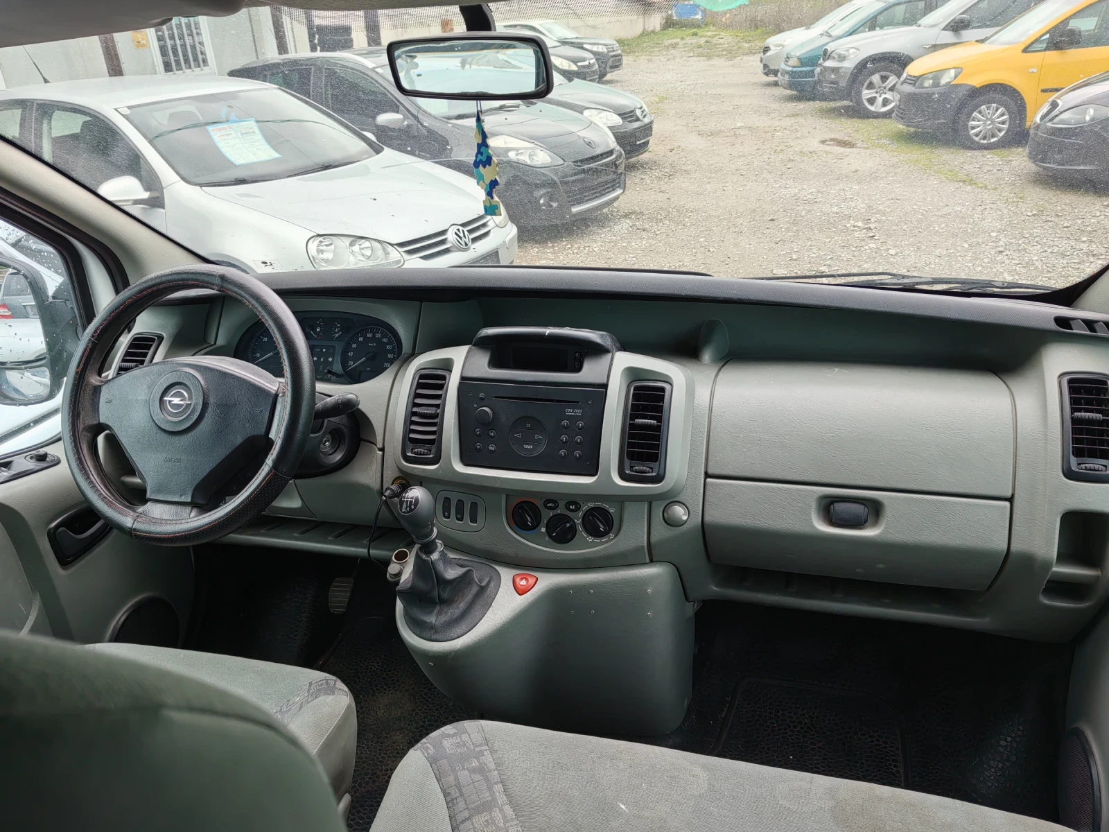 Opel Vivaro 1.9 td  101ps - изображение 7