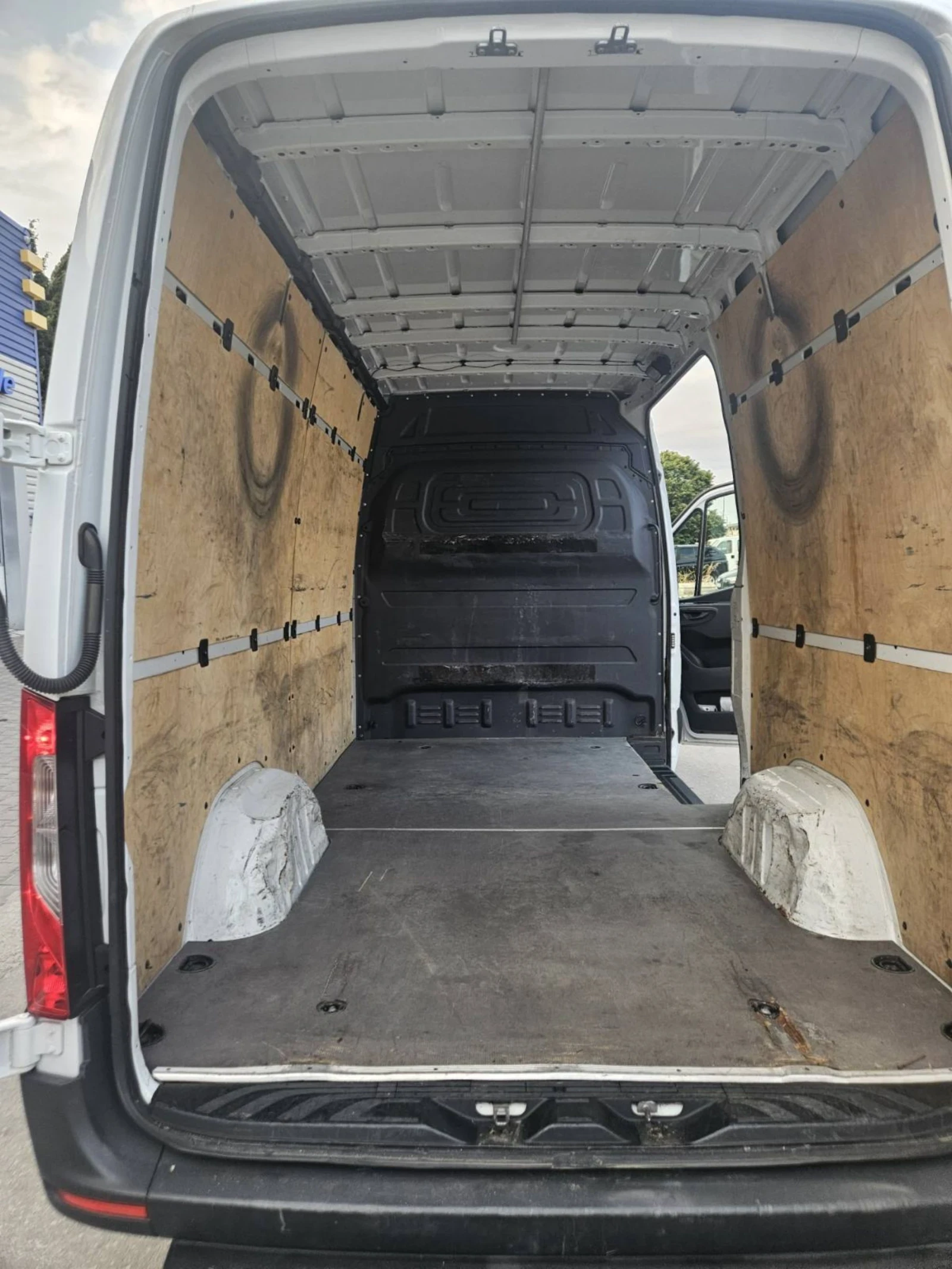 Mercedes-Benz Sprinter 319 3.0 V6 | Mobile.bg   11