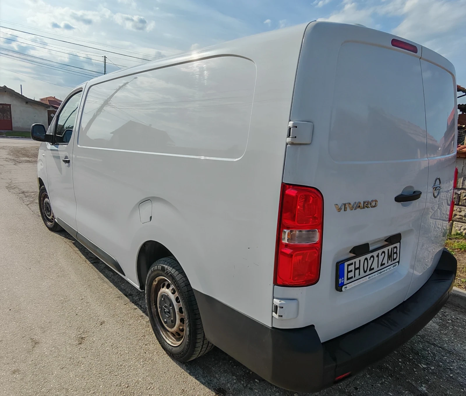 Opel Vivaro, снимка 8 - Бусове и автобуси - 54229159