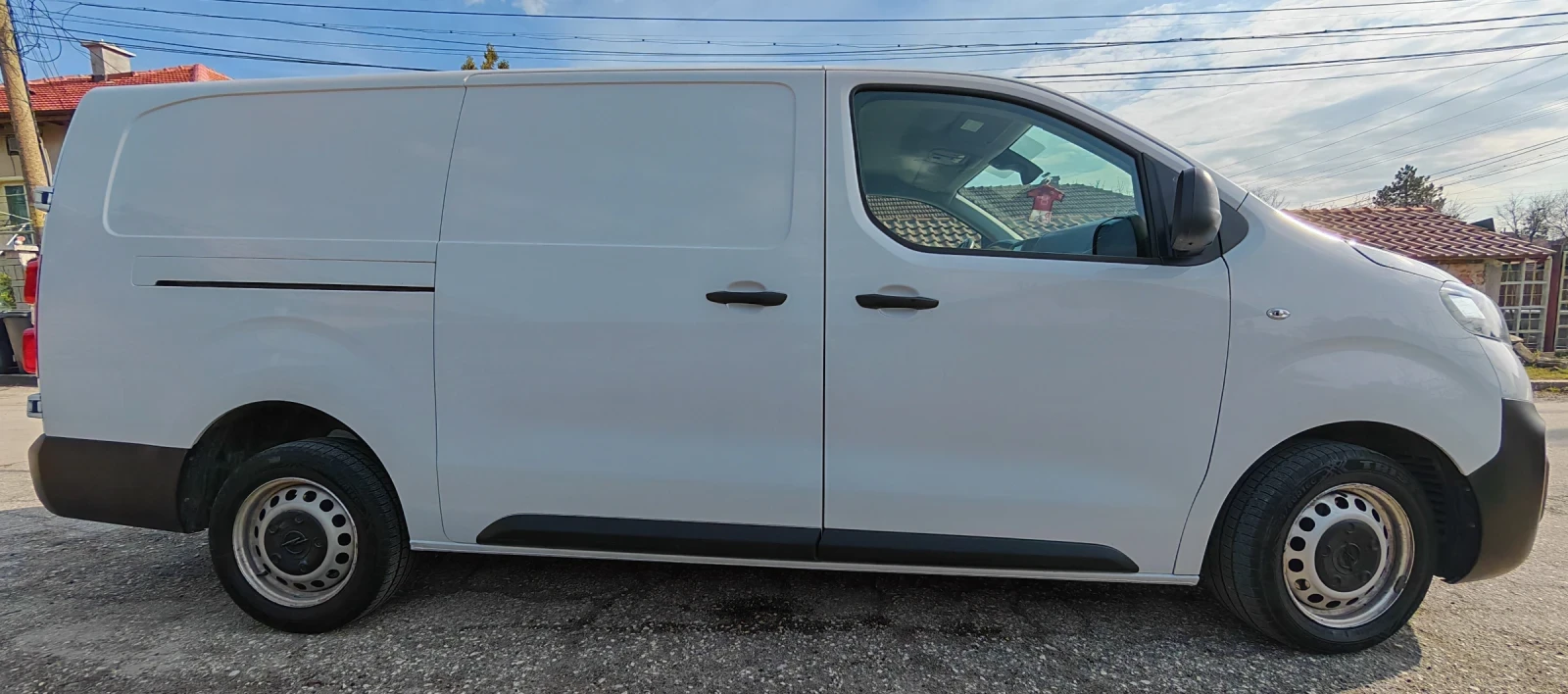 Opel Vivaro, снимка 3 - Бусове и автобуси - 54229159